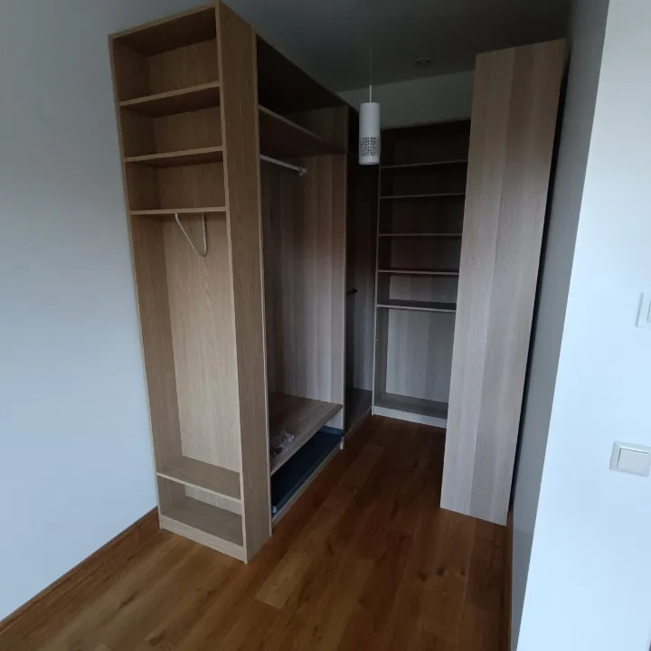 Baldų surinkimas arba išrinkimas